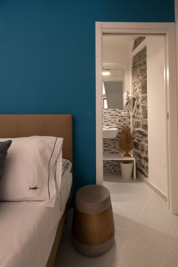 L'Emporio Rooms มานารอลา ภายนอก รูปภาพ