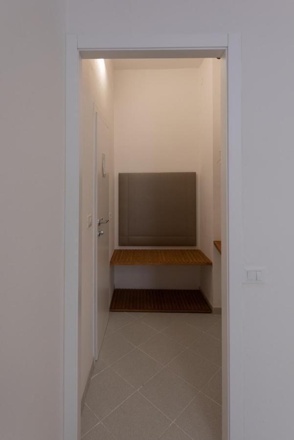 L'Emporio Rooms มานารอลา ภายนอก รูปภาพ